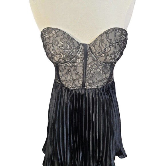 LULUS Black Lace Bustier Strapless Mini Corset Dress by Ideal Romance Sm… - Picture 10 of 16
